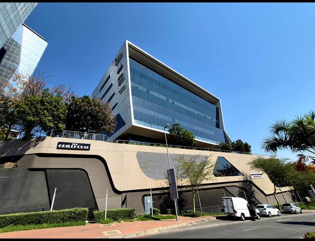 241M² OFFICE TO LET IN SANDTON CENTRAL